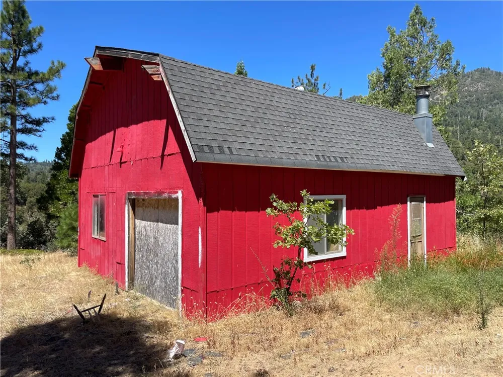 6122 Chowchilla Mountain Mariposa, CA 95338