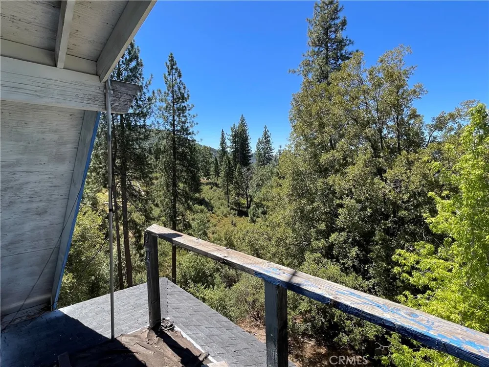 6122 Chowchilla Mountain Mariposa, CA 95338