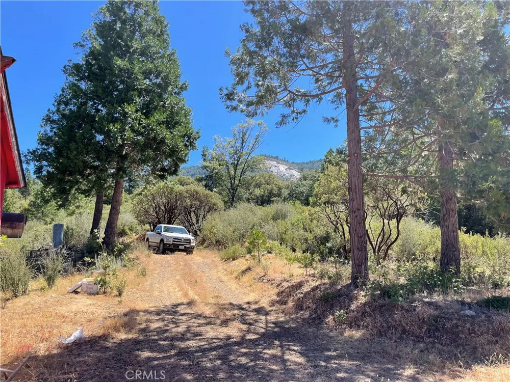 6122 Chowchilla Mountain Mariposa, CA 95338