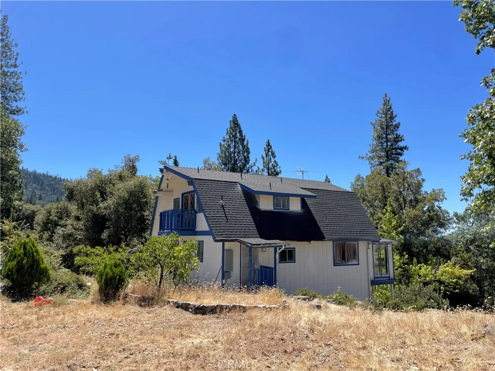 6122 Chowchilla Mountain Mariposa, CA 95338