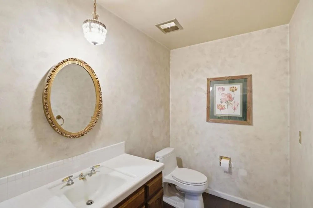25 Rinconada Circle Belmont, CA 94002