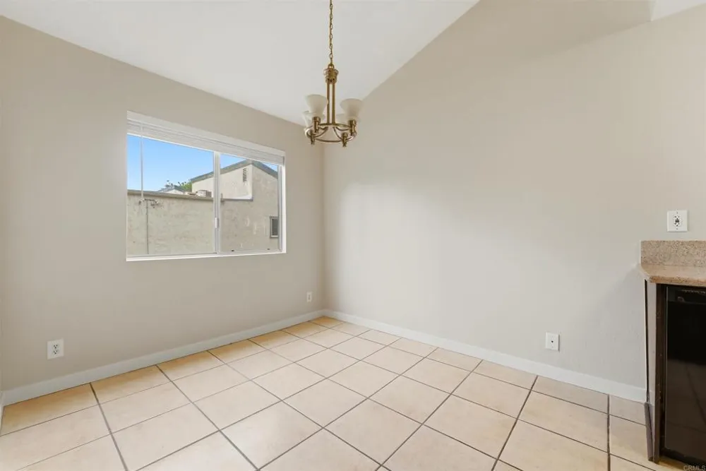 1811 E Grand Avenue #178 Escondido, CA 92027