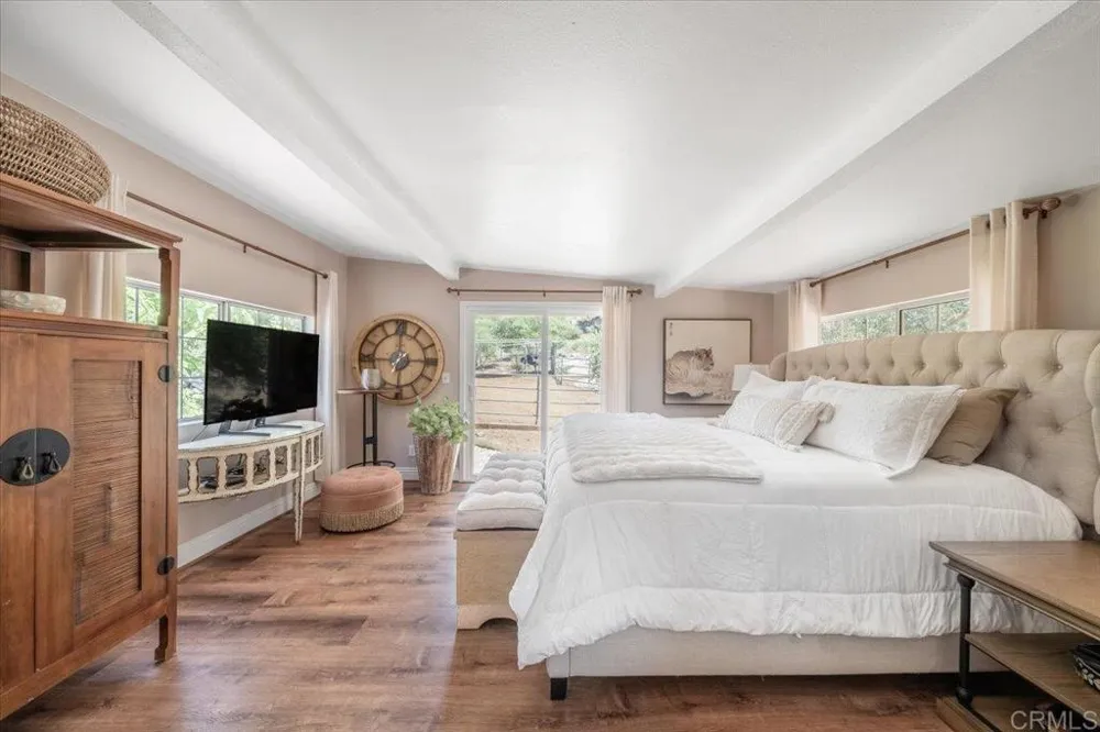 17255 Rockhouse Road Ramona, CA 92065