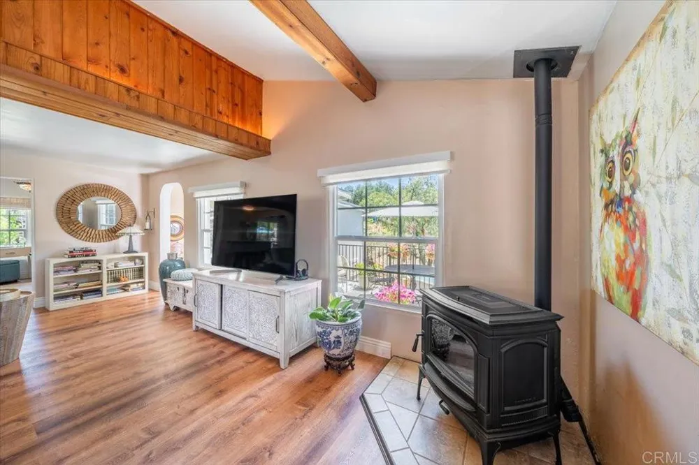 17255 Rockhouse Road Ramona, CA 92065