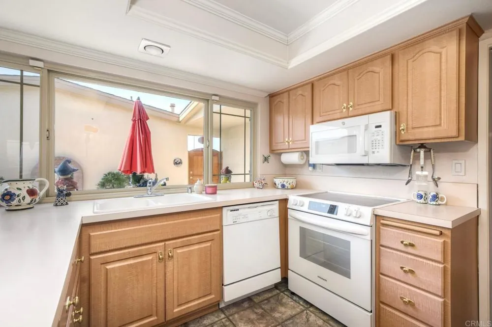 3902 Vista Campana #25 Oceanside, CA 92057