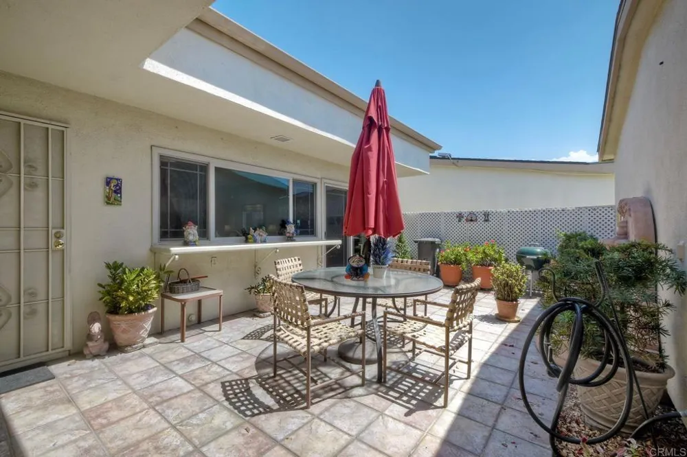 3902 Vista Campana #25 Oceanside, CA 92057