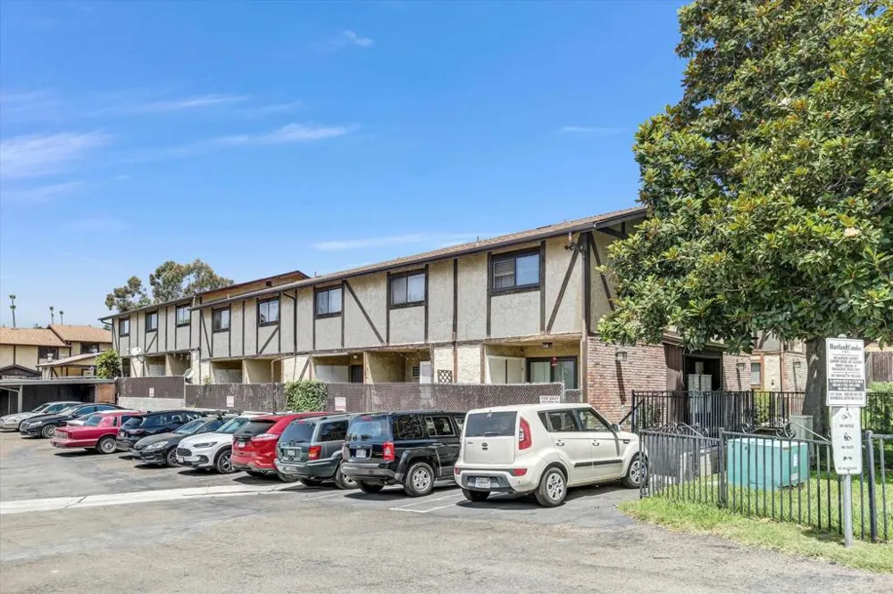 1628 Presioca Street #23 Spring Valley, CA 91977