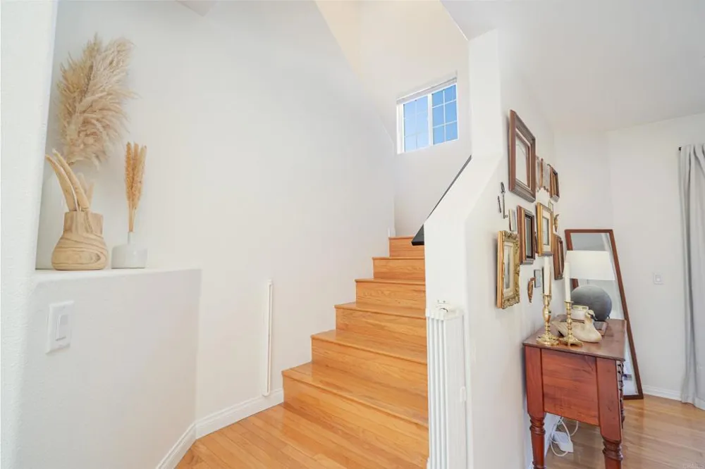7564 Romeria St Carlsbad, CA 92009