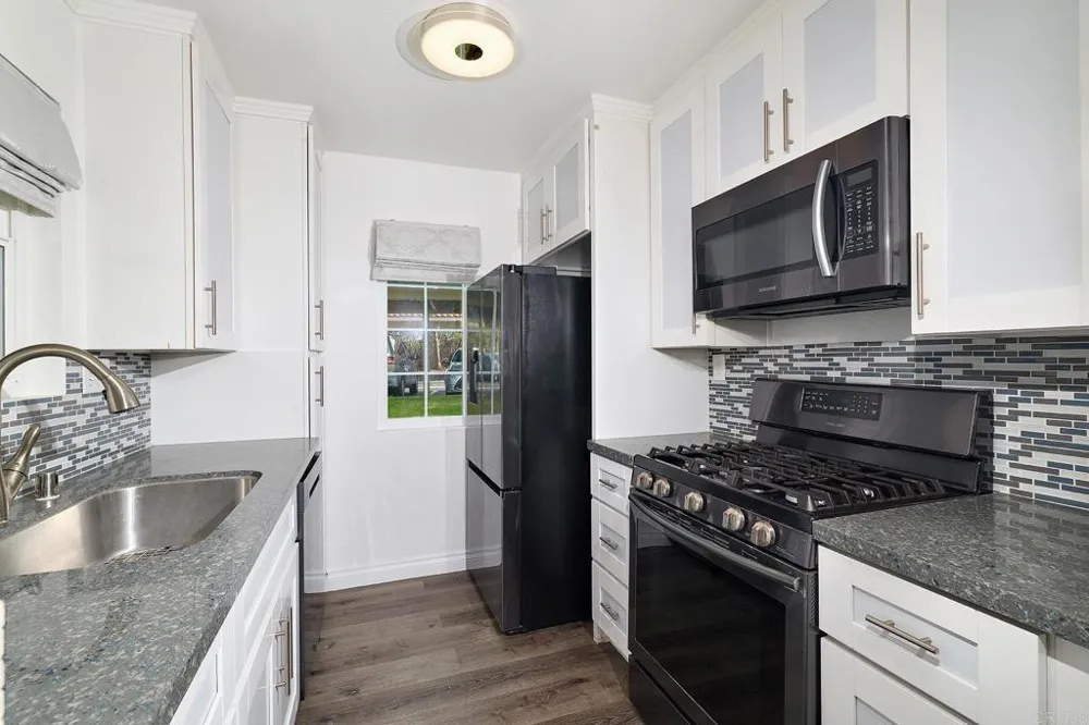10868 Aderman Avenue #165 San Diego, CA 92126