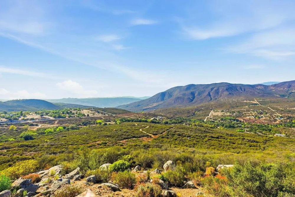 19576 Paradise Mountain Road Valley Center, CA 92082