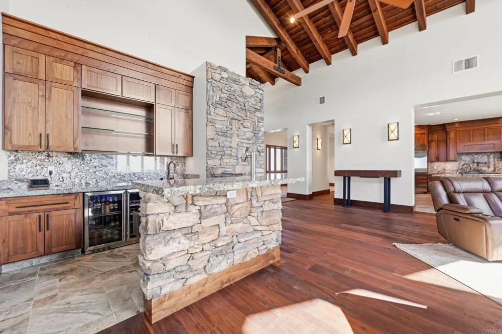 19576 Paradise Mountain Road Valley Center, CA 92082
