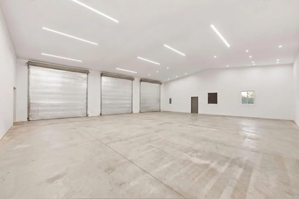 19576 Paradise Mountain Road Valley Center, CA 92082