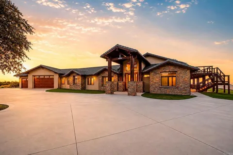 19576 Paradise Mountain Road
