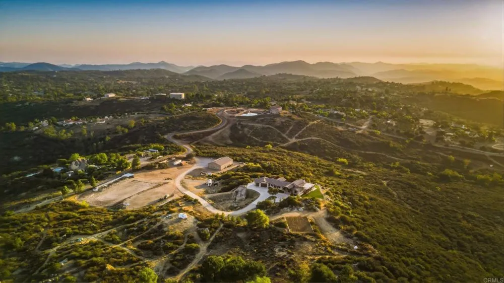 19576 Paradise Mountain Road Valley Center, CA 92082