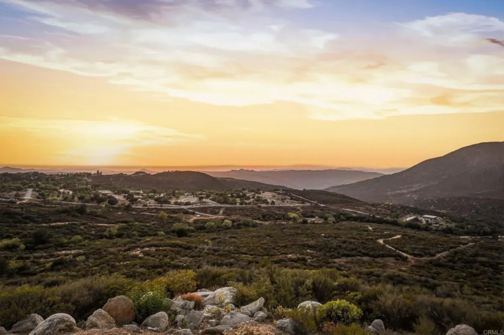 19576 Paradise Mountain Road Valley Center, CA 92082