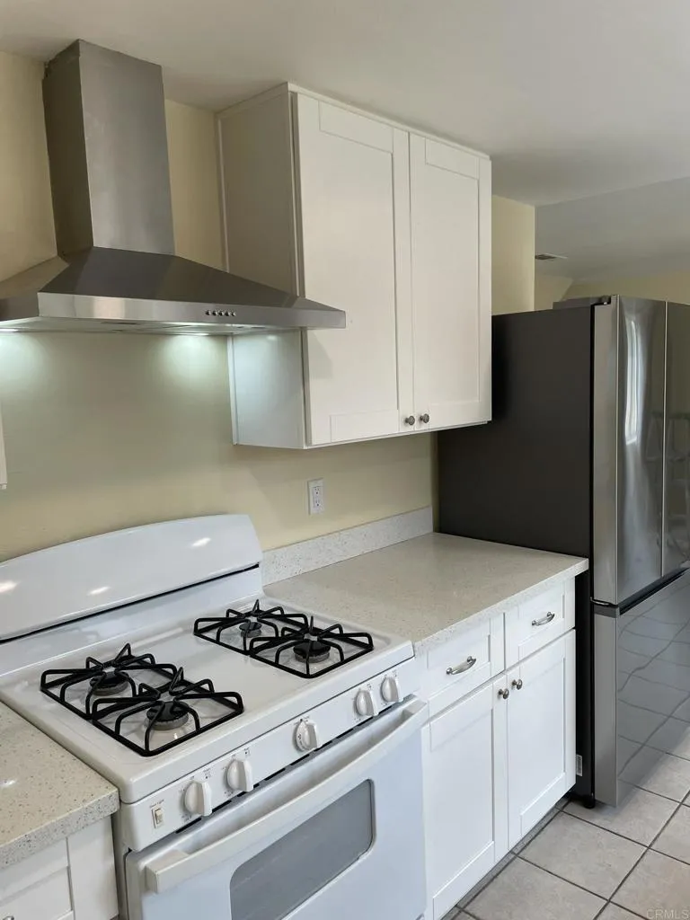 326 Old Stage Court Fallbrook, CA 92028
