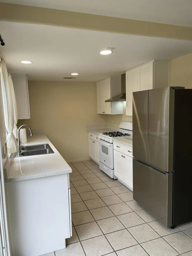 326 Old Stage Court Fallbrook, CA 92028