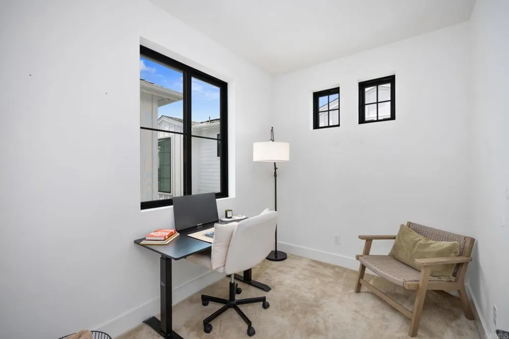 1286 Molara Lane Encinitas, CA 92024