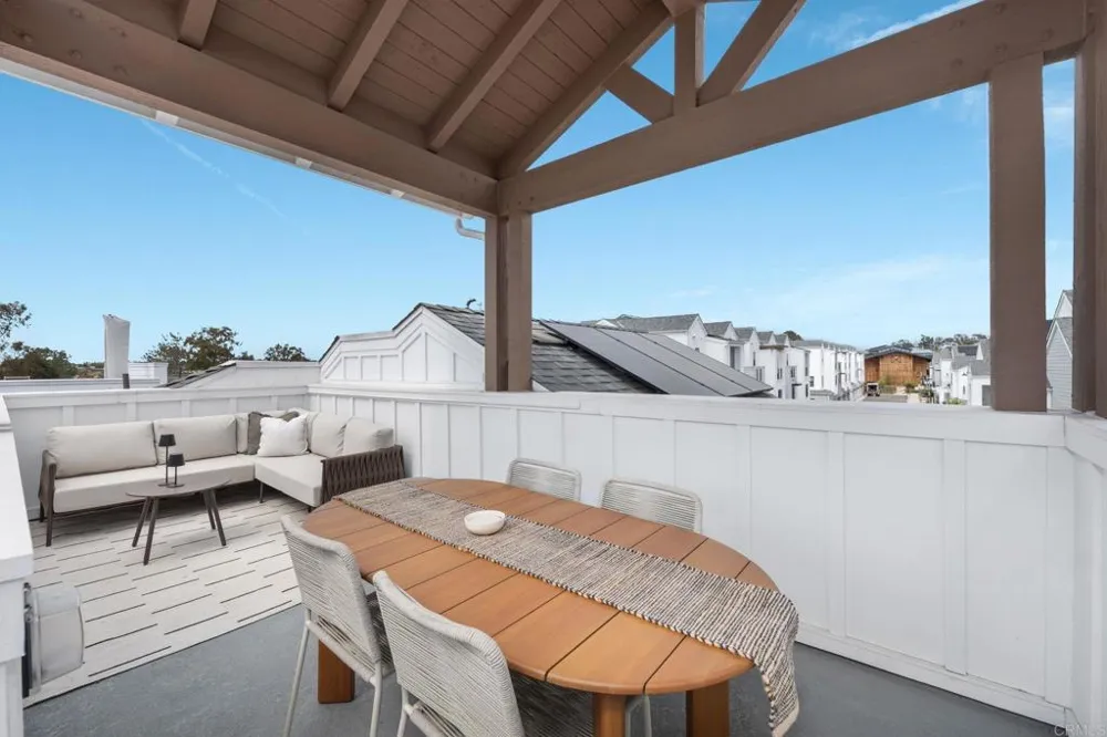 1286 Molara Lane Encinitas, CA 92024