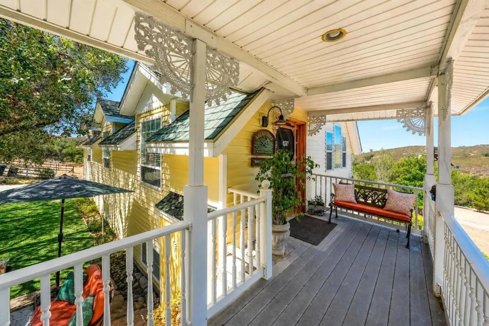 24665 Rancho Santa Teresa Drive Ramona, CA 92065