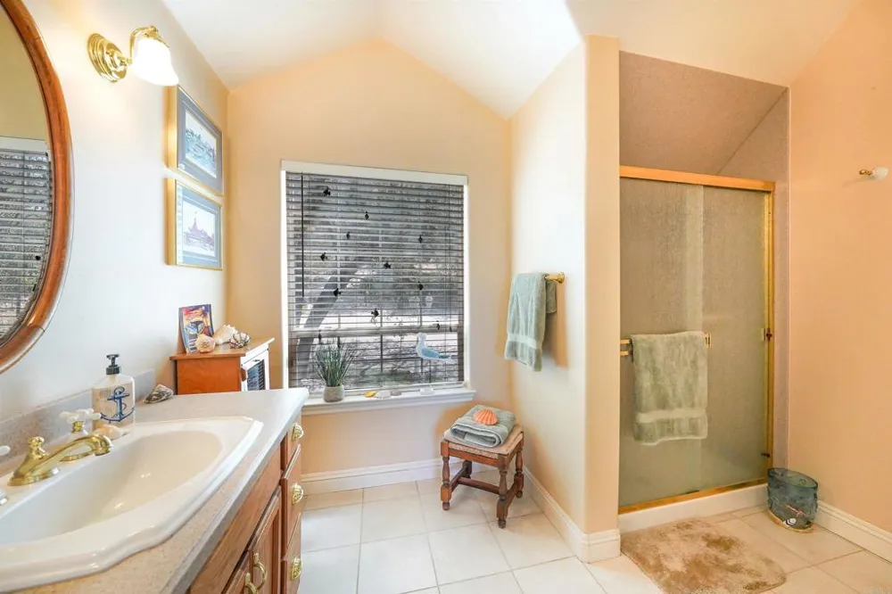 24665 Rancho Santa Teresa Drive Ramona, CA 92065