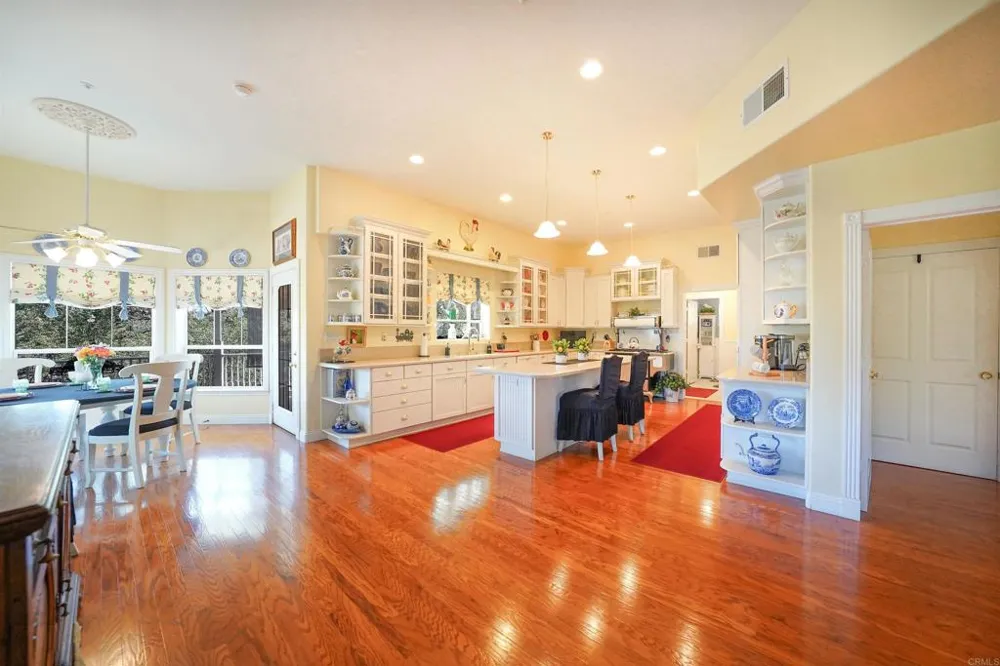 24665 Rancho Santa Teresa Drive Ramona, CA 92065