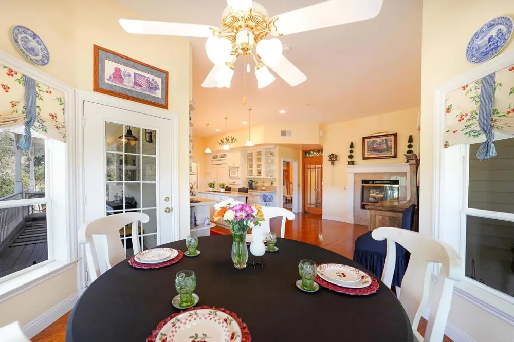 24665 Rancho Santa Teresa Drive Ramona, CA 92065