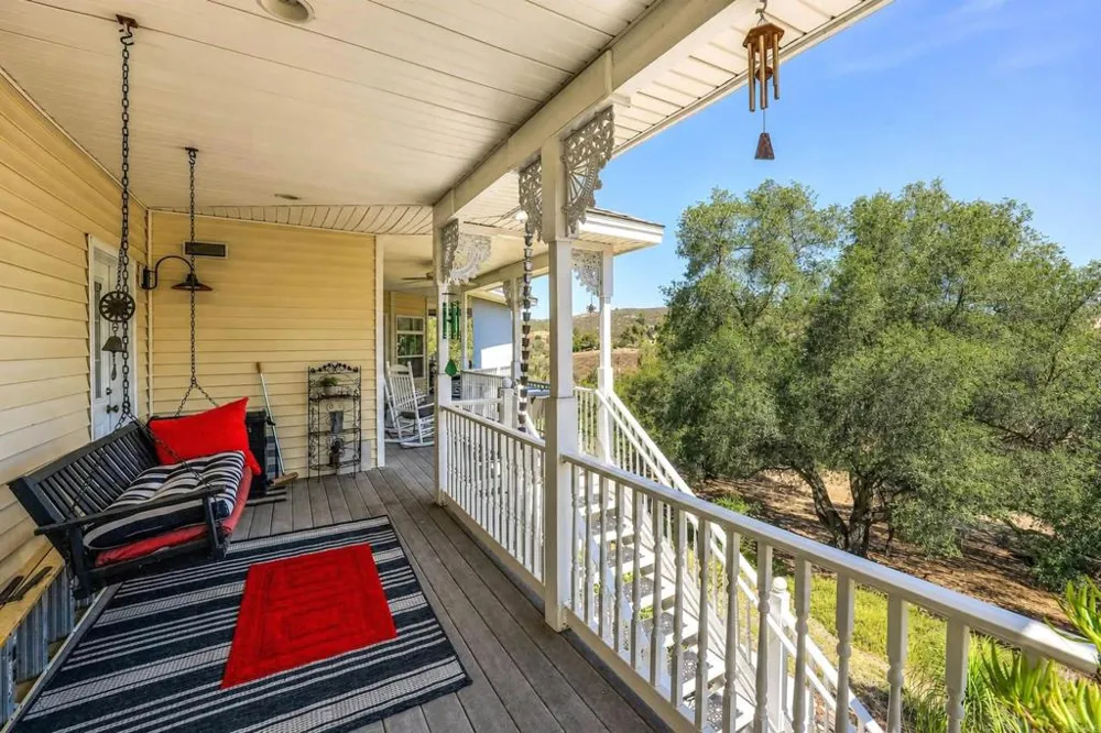 24665 Rancho Santa Teresa Drive Ramona, CA 92065