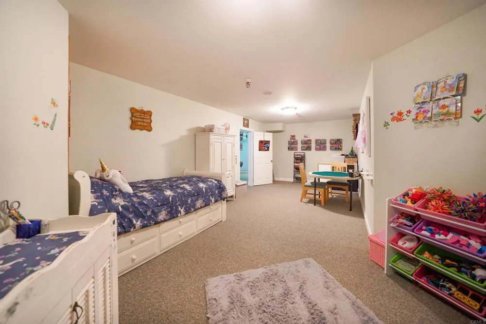 24665 Rancho Santa Teresa Drive Ramona, CA 92065