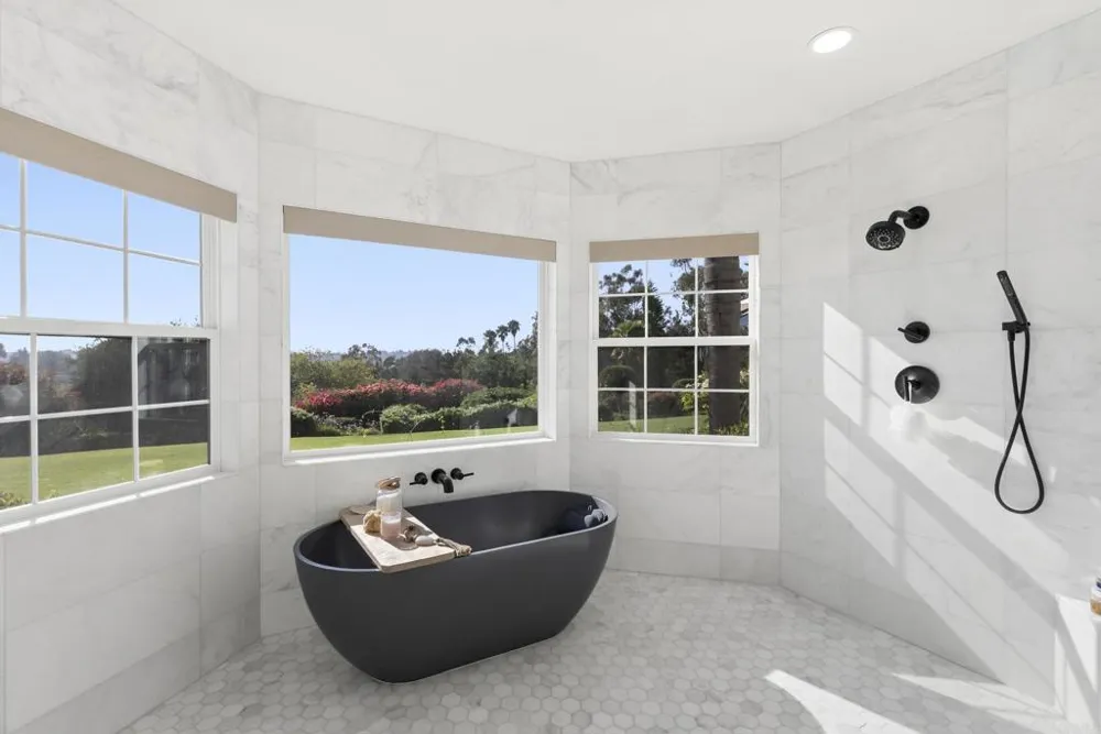 5427 La Crescenta Rancho Santa Fe, CA 92067