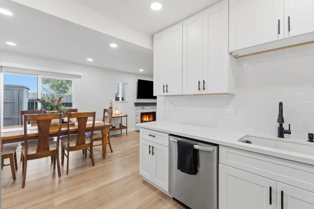 968 Marlin Drive Vista, CA 92084