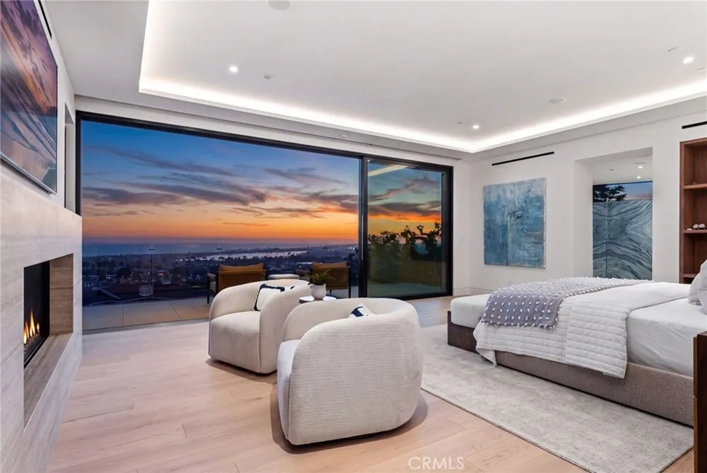 2711 Ebbtide Road Corona del Mar, CA 92625