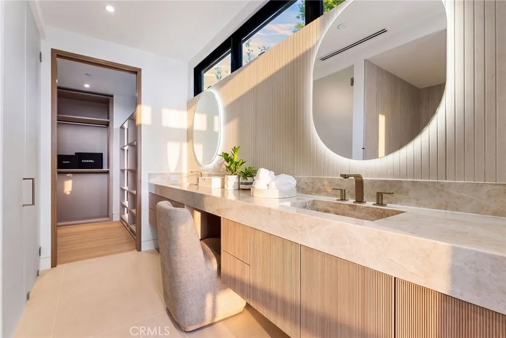 2711 Ebbtide Road Corona del Mar, CA 92625