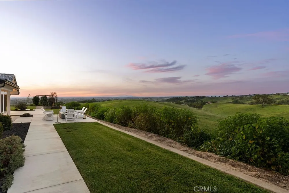 35 Wellsona Road Paso Robles, CA 93446