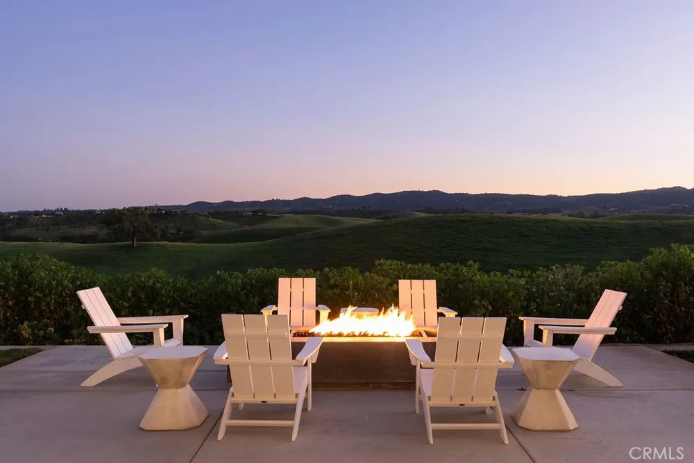 35 Wellsona Road Paso Robles, CA 93446