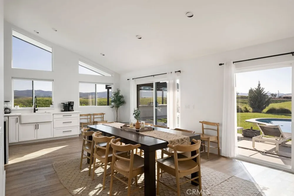 35 Wellsona Road Paso Robles, CA 93446