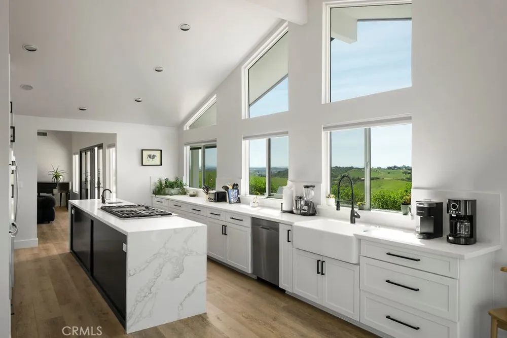 35 Wellsona Road Paso Robles, CA 93446