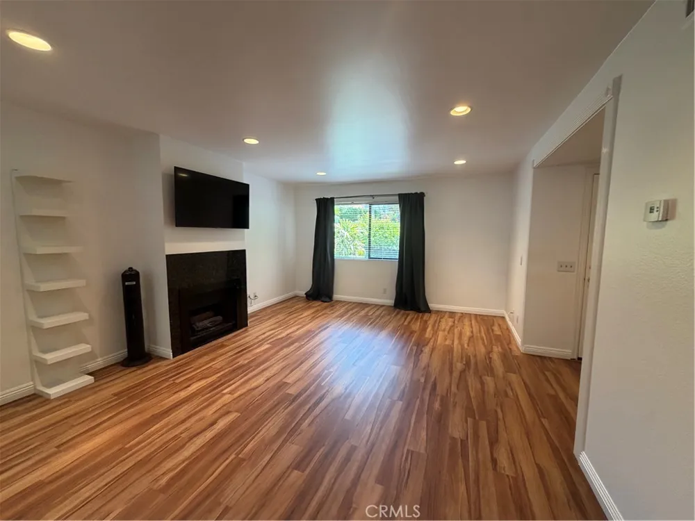 16 Sand Dollar Court Newport Beach, CA 92663