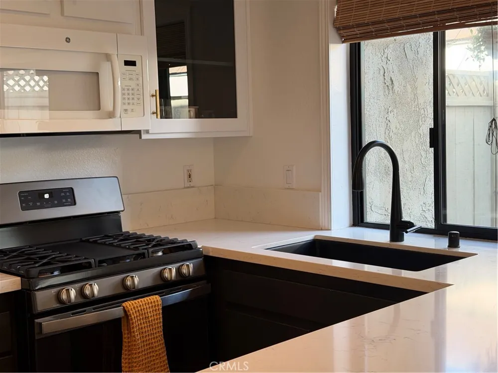 16 Sand Dollar Court Newport Beach, CA 92663