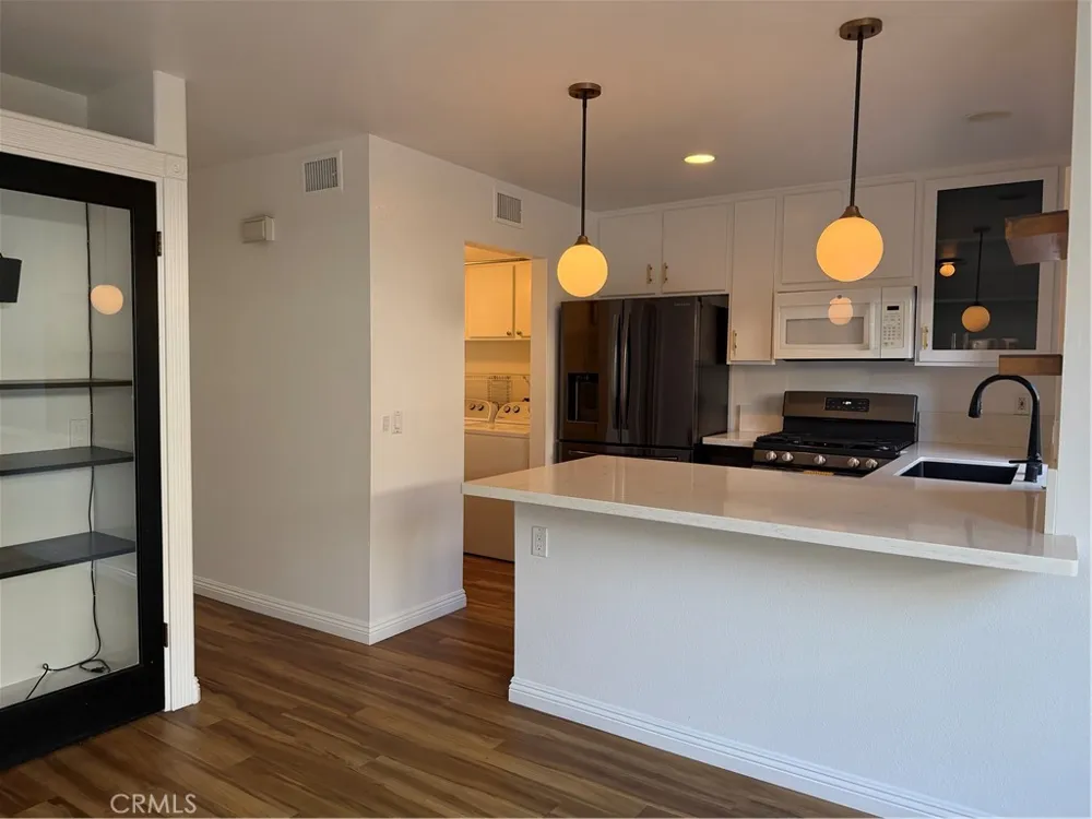 16 Sand Dollar Court Newport Beach, CA 92663