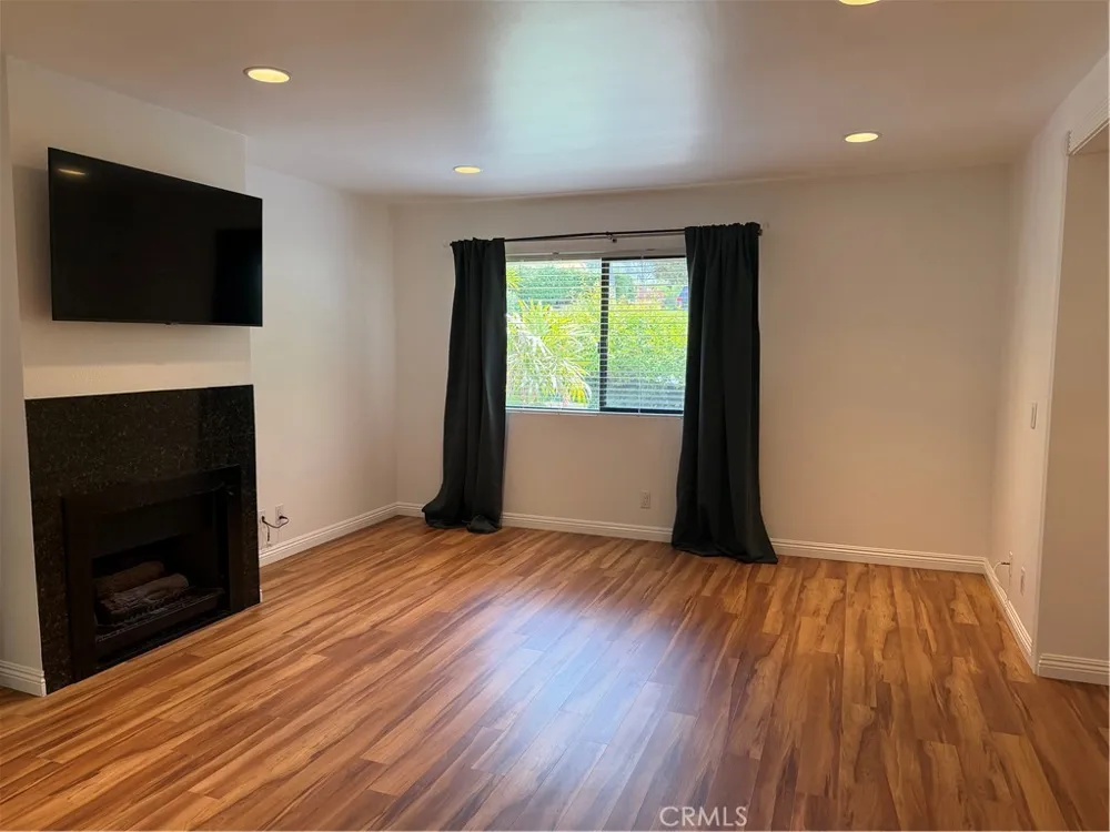 16 Sand Dollar Court Newport Beach, CA 92663