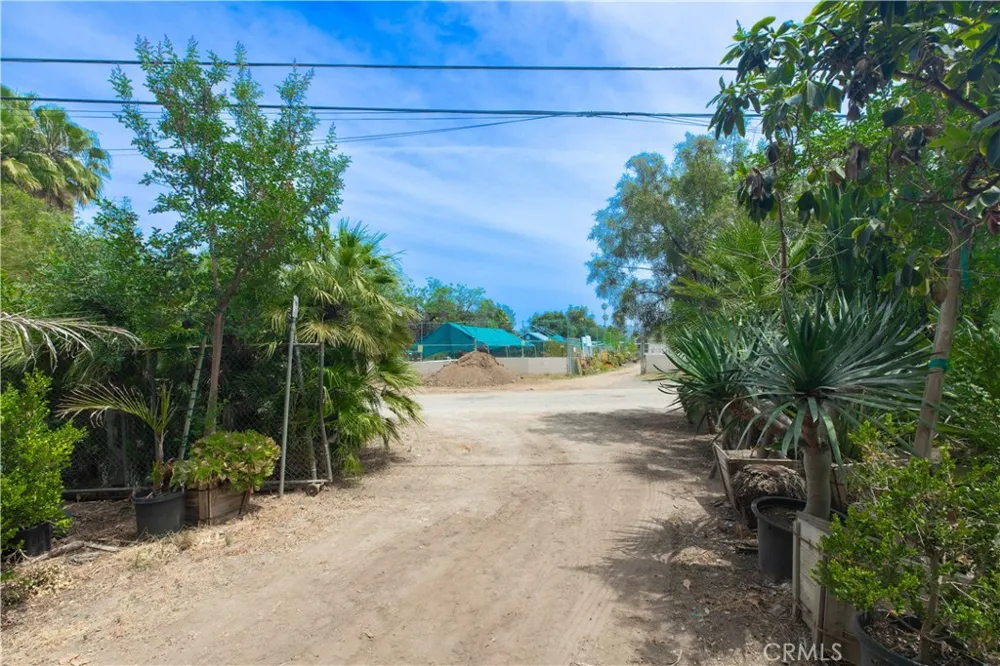 2211 Desire Avenue Rowland Heights, CA 91748