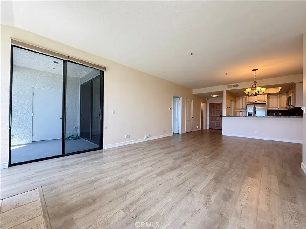 200 Paris #210 Newport Beach, CA 92663