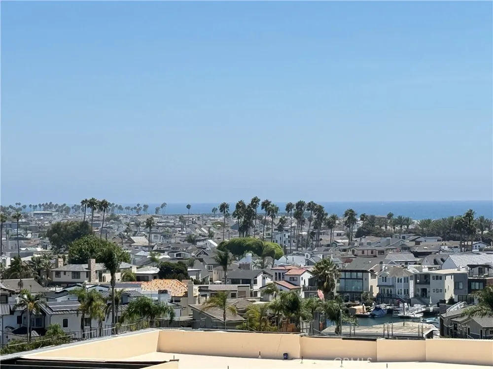 200 Paris #210 Newport Beach, CA 92663