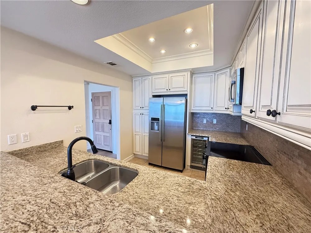 200 Paris #210 Newport Beach, CA 92663