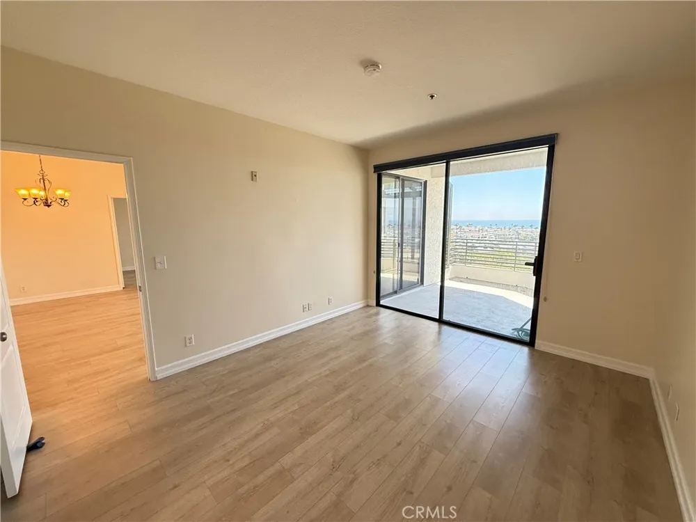 200 Paris #210 Newport Beach, CA 92663