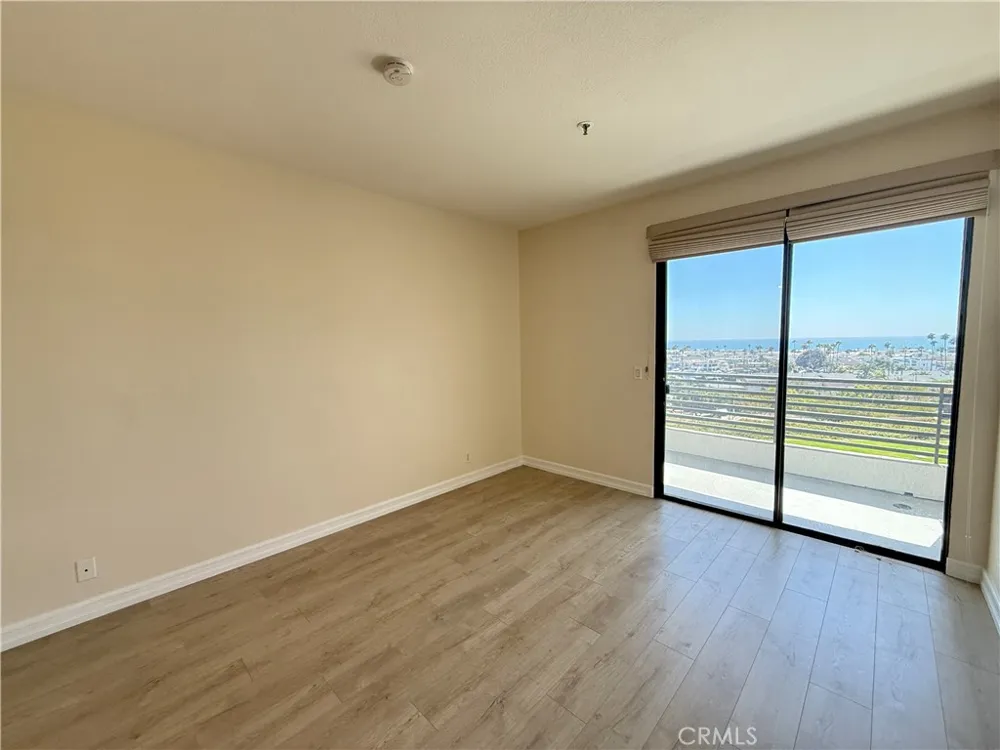 200 Paris #210 Newport Beach, CA 92663