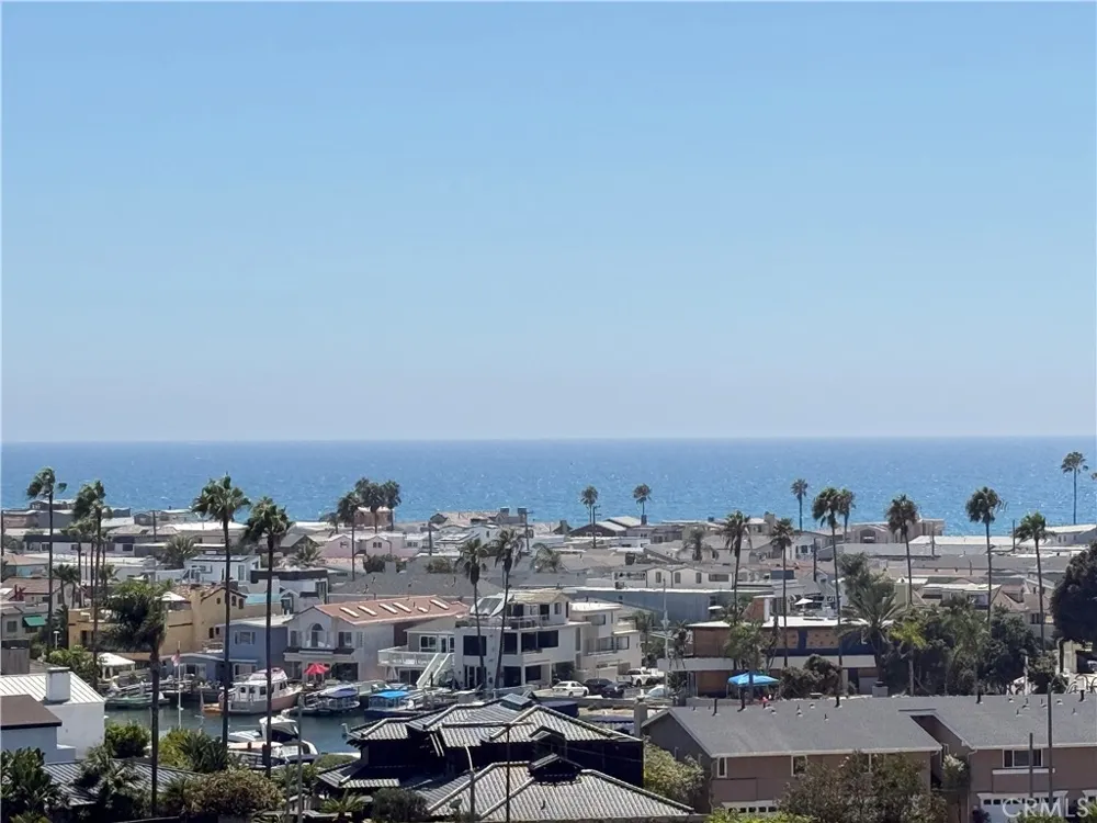 200 Paris #210 Newport Beach, CA 92663