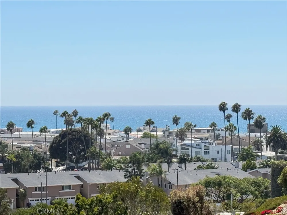 200 Paris #210 Newport Beach, CA 92663