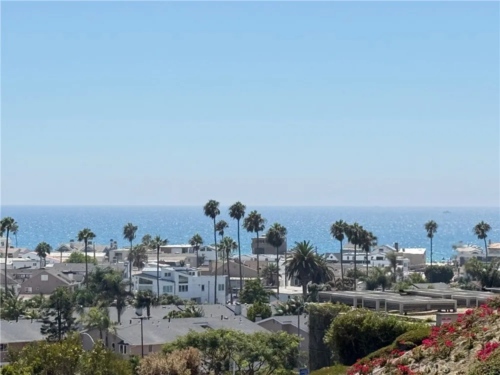 200 Paris #210 Newport Beach, CA 92663